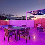 Βίλα Uezuemlue 1 Bedroom Secluded With Private Pool Hot Tub Καλκάν