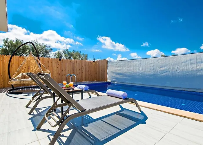 别墅 Uezuemlue 1 Bedroom Secluded With Private Pool Hot Tub 卡尔坎